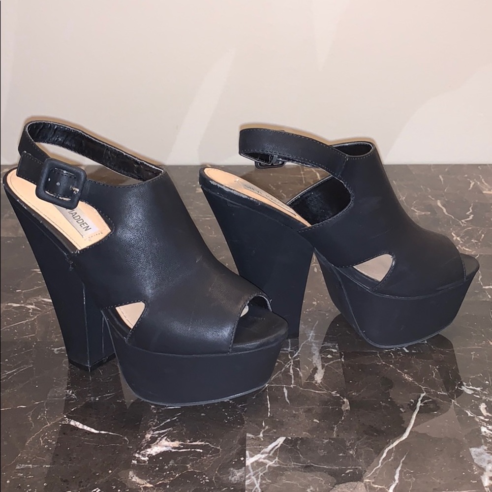 Steve Madden women’s wedges